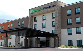 Holiday Inn Express & Suites White Hall By Ihg